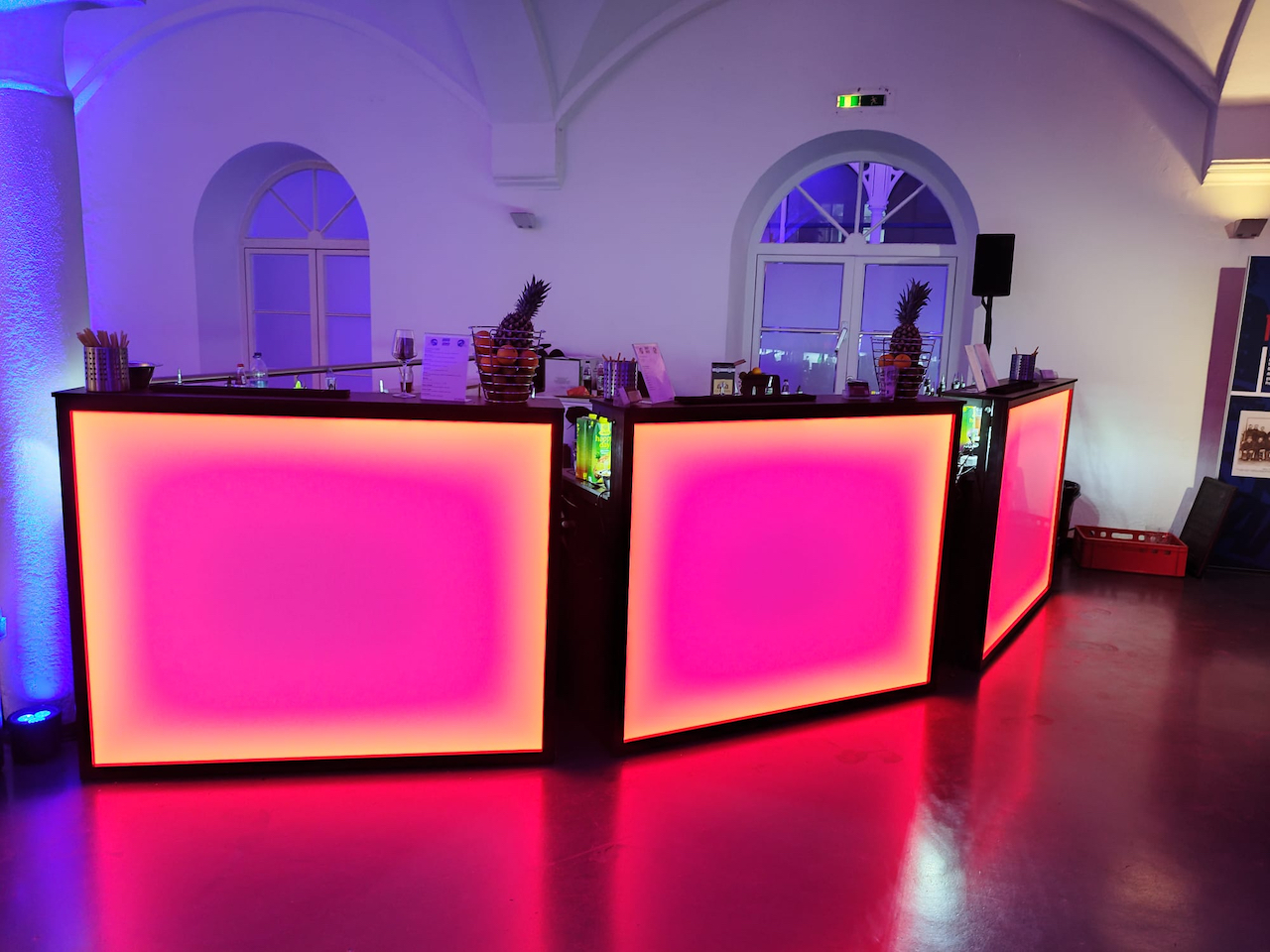 New Light Bar Gallery Pink
